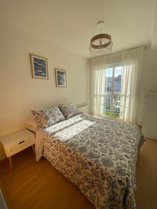 Apartamento A Pie De Playa La Pepa Burela Bagian luar foto