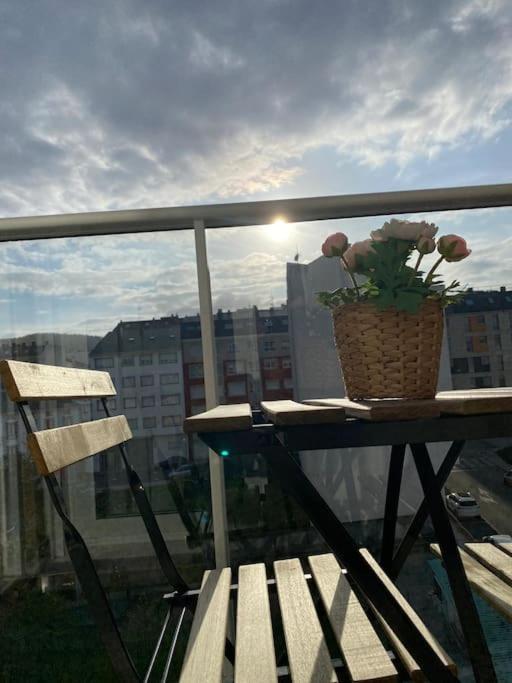 Apartamento A Pie De Playa La Pepa Burela Bagian luar foto