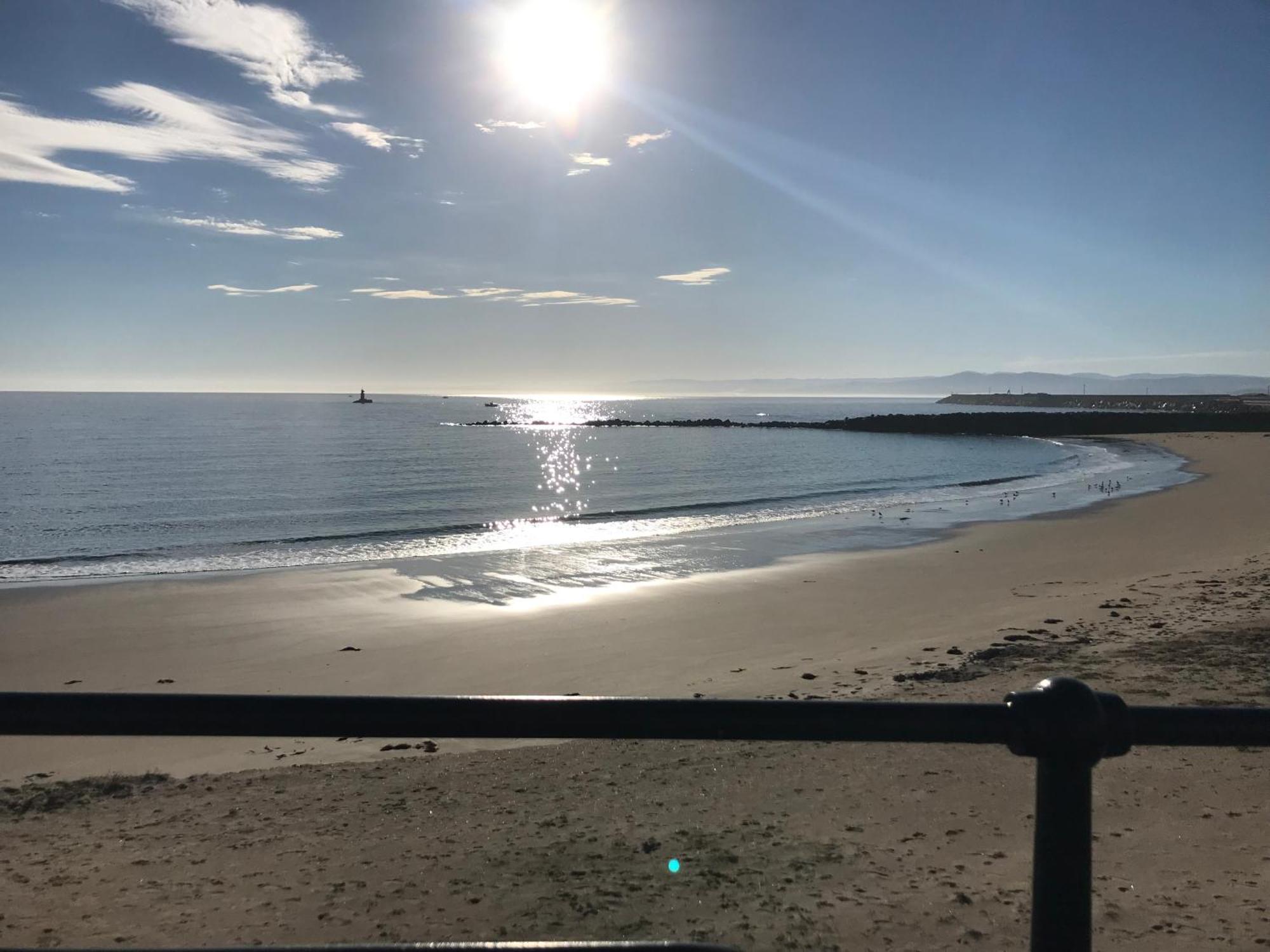 Apartamento A Pie De Playa La Pepa Burela Bagian luar foto