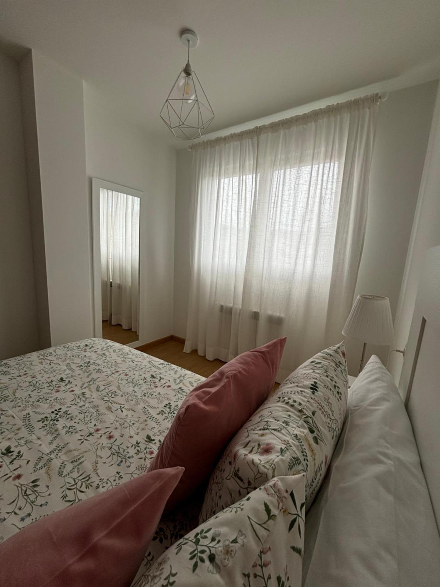 Apartamento A Pie De Playa La Pepa Burela Bagian luar foto